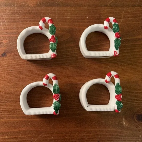 Vintage Christmas Holiday Ceramic Napkin Rings Candy Canes Holly‎ Set of 8