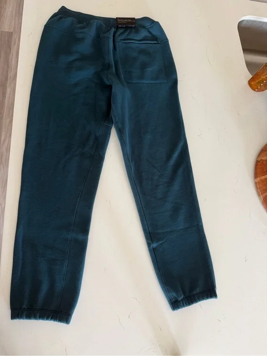 Lululemon Steady State Jogger