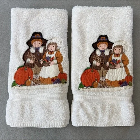 Preferred Comfort Pilgrims Kitchen Towels Thanksgiving Hand Towel Embroidered