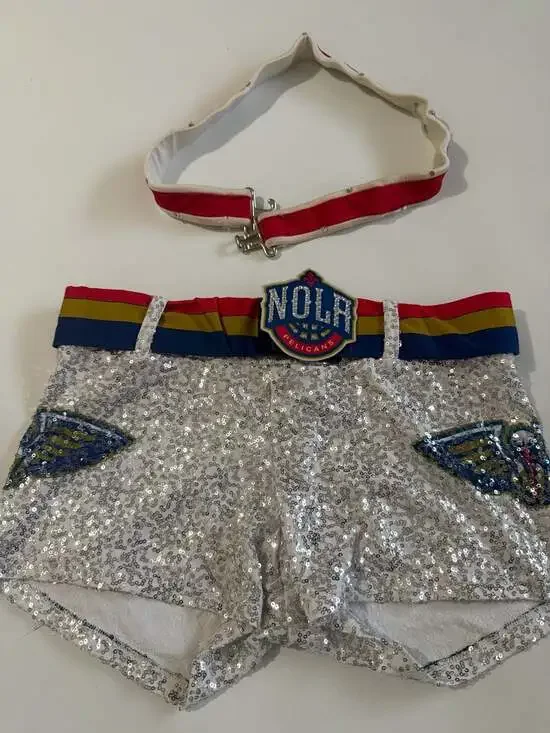 Dallas Wear NOLA Pelicans Sequin Cheerleader Dance Shorts Size M