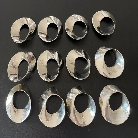 Sculptural Oval Napkin Ring Holder Set‎ of 12 Silver tone