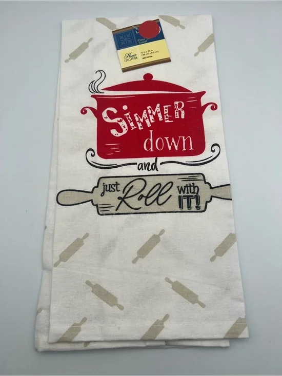 Home Collection Red and Cream 'Simmer Down' Kitchen Tea Towel Sets of 2 Kitchen