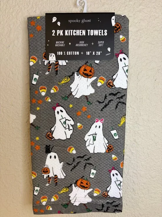 Spooky Girly Ghost Halloween Kitchen Towels 2 Pack Pumpkin Candy Corn 18x28 NWT
