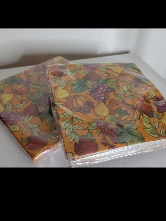 New Sealed Vintage American Greetings Fall Napkins Thanksgiving Party Nostalgia