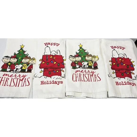 Set Of 4 Peanuts Christmas Kitchen Towels NWOT