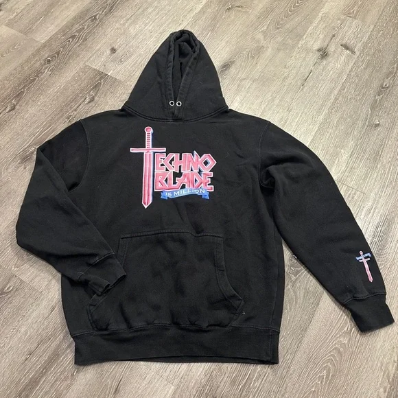 Limited edition 15 million subs technoblade hoodie