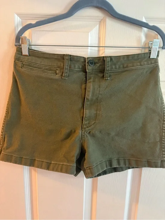 Madewell mini shorts olive green pockets cotton comfy summer beach vacation 29