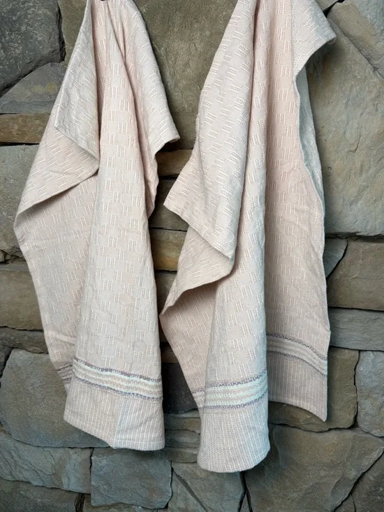 New🌟Anthropologie-Helen Blush Pink Striped Dish Towels