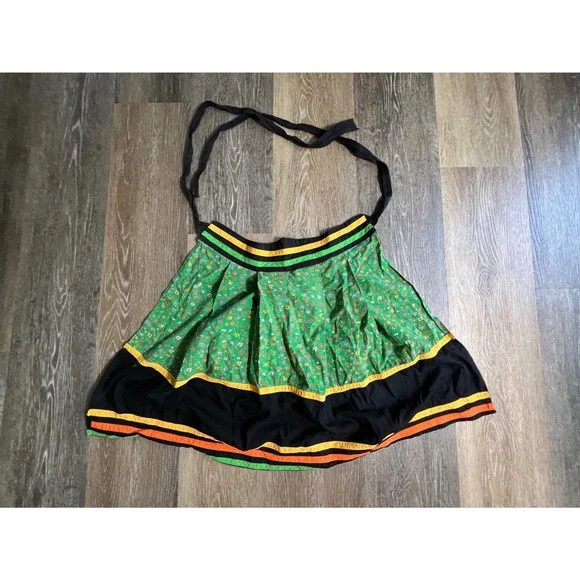 Floral Half Apron Womens One Size Green Black Good Ribbon‎ Trim Pleated