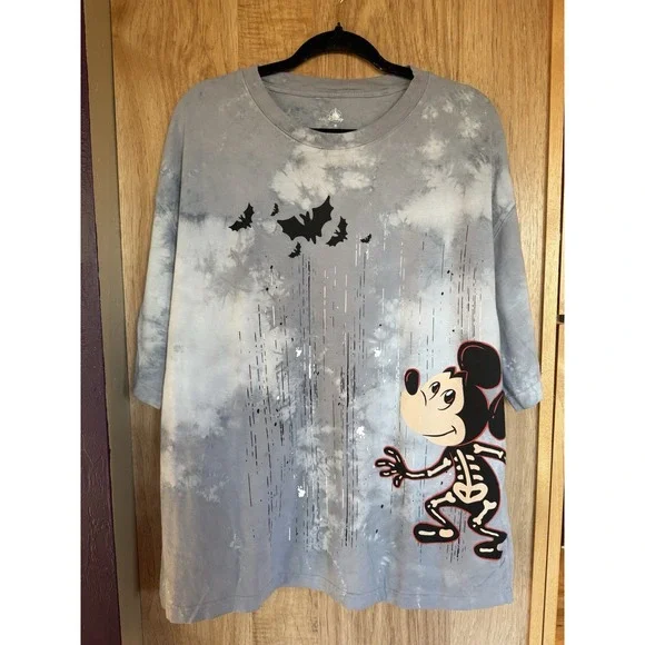 Halloween Disney Parks Mickey Mouse Skeleton Tie Dye T‑Shirt Bats, Large NWT