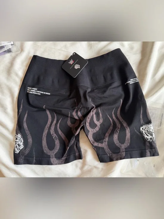 SHE Darc Sport Shorts