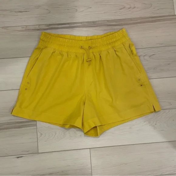 Old Navy Yellow Stretch Active Running Workout Athletic Shorts