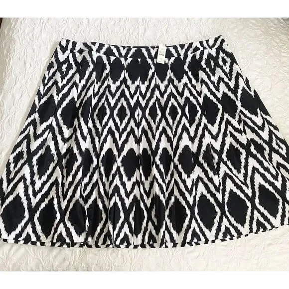 Talbots A-Line Skirt Women 22W Black New Ikat‎ Geometric Pleated Stretch