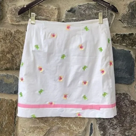 Lilly Pulitzer White label fly by Embroidered Skirt Size 2