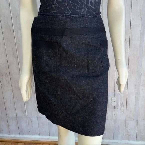NWOT Boden 100% wool A line carrier skirt size 12R