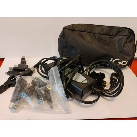 iGo Universal Charger Lot w/ 10 Tips & CyberPower Retractable USB Power Tested