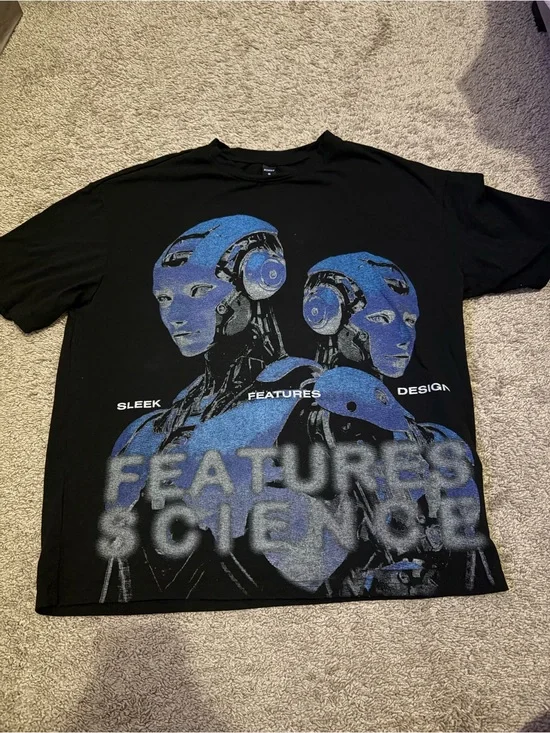 Robot Graphic Tee