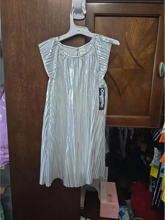 4t brand new dress from oshkosh item 170
