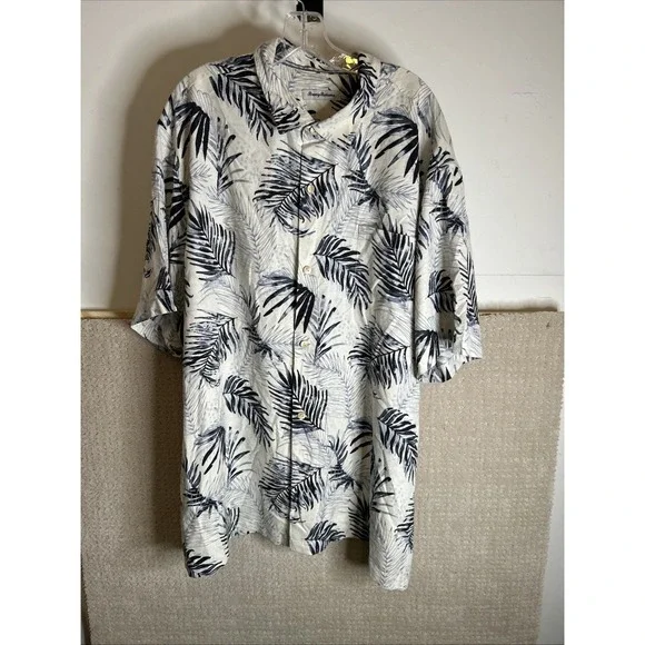Tommy Bahama Men's 3XL Floral 70% Silk Hawaiian Short Sleeve‎ Copyright Print