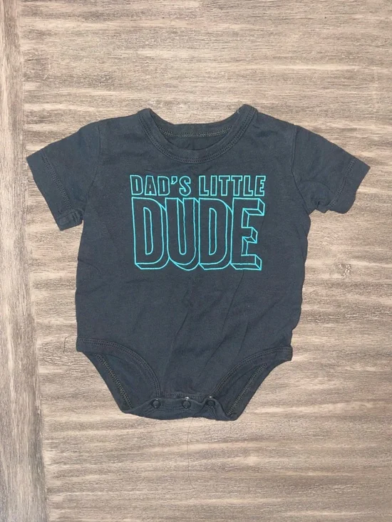 OshKosh B'gosh Dark Gray Bodysuit with Turquoise 'Dad's Little Dude' Graphic
