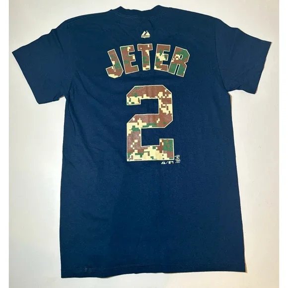Vintage Derek Jeter Majestic Yankees T-Shirt | Camo | NWT | Small