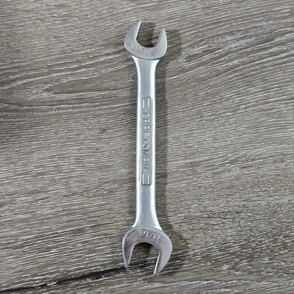 Craftsman 11/16