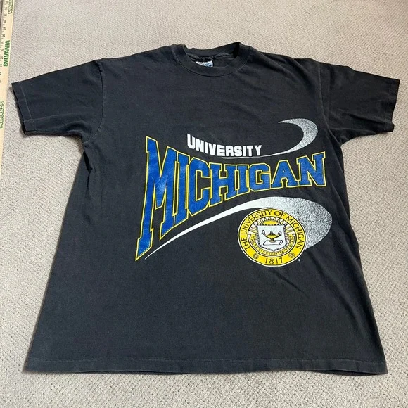 Vintage 1990s University of Michigan Wolverines Hanes‎ Beefy-T T-Shirt Black XL