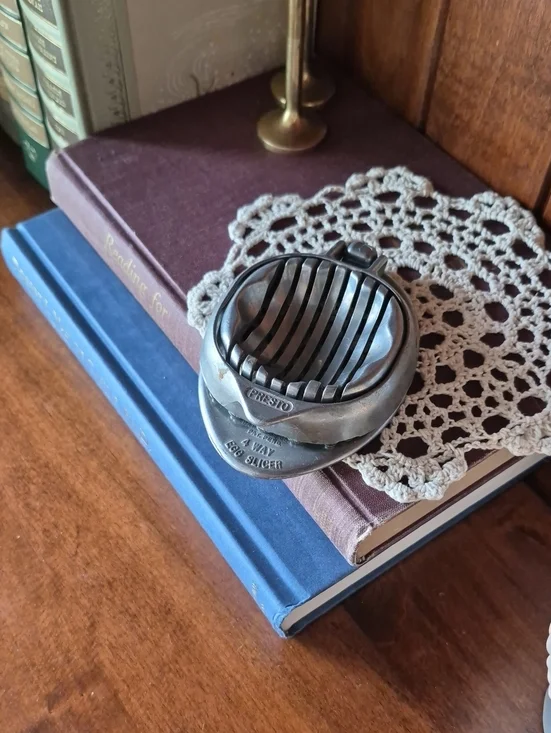 Stainless Steel Egg Slicer - Silver