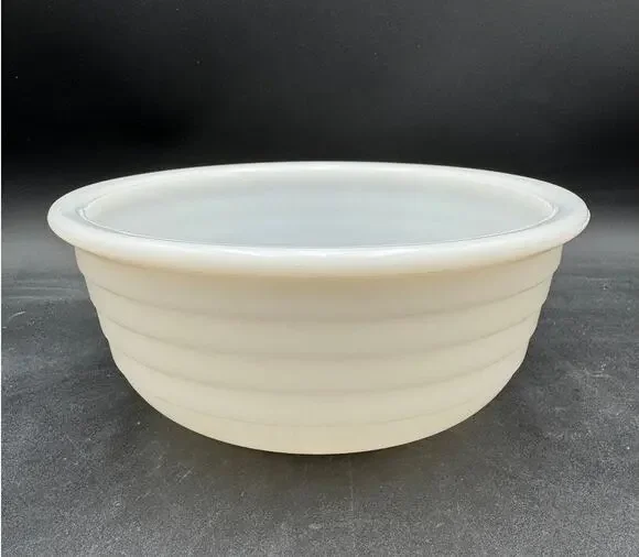 Vintage Milk Glass Ribbed Mixing Bowl 9 Inch