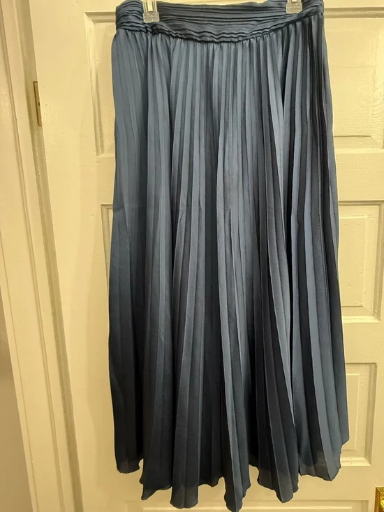 WD.NY Slate Blue Pleated Skirt
