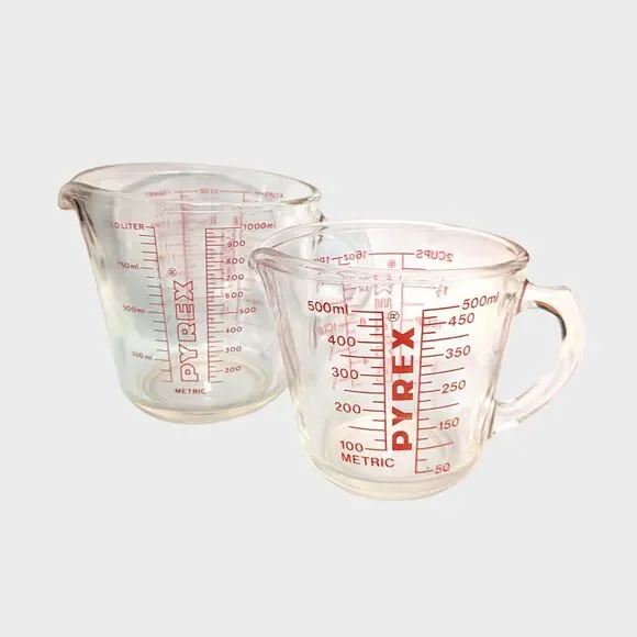 Vintage PYREX Glass Measuring Cups Lot 532 516 2 & 4 Cups Red Retro Kitchen