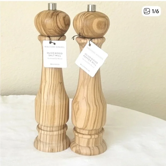 Williams Sonoma Olivewood S&P Mills NEW