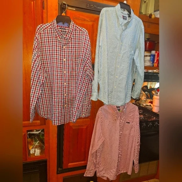 Chaps Easy Care Long Sleeve Button-down Shirts (3) In A Size XL.