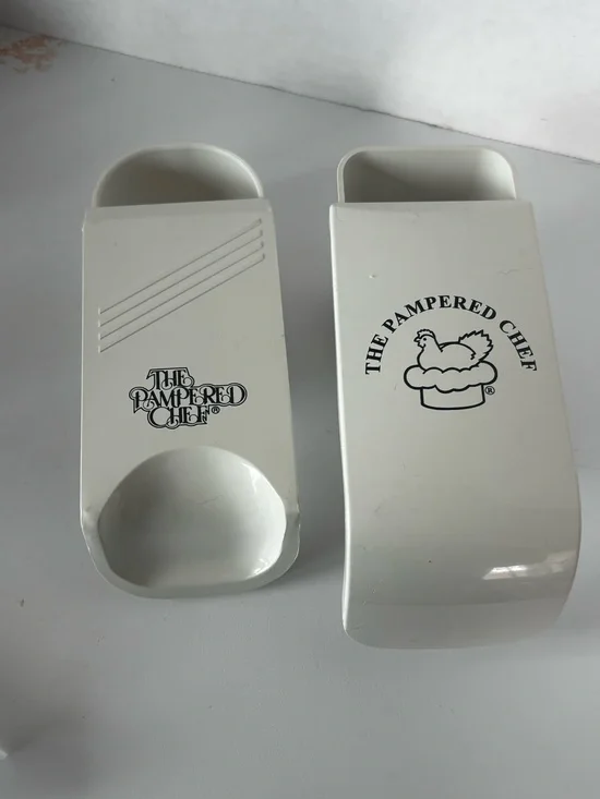 Two Vintage Pampered Chef adjustable measuring cups