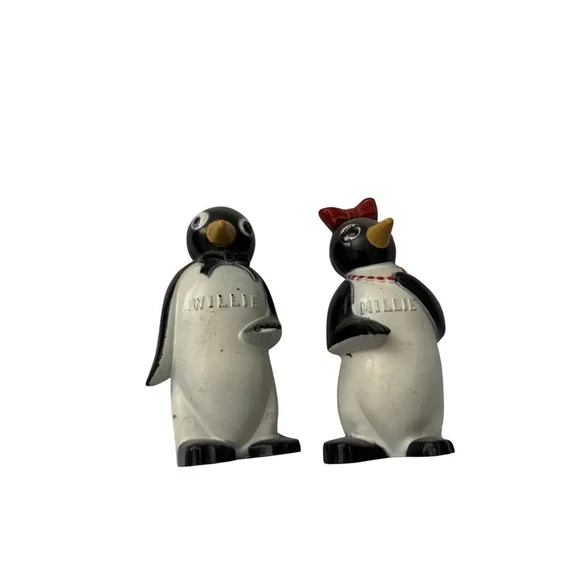Vintage Kool Cigarettes Mascot‎ Willie & Millie Penguins Salt & Pepper Shakers