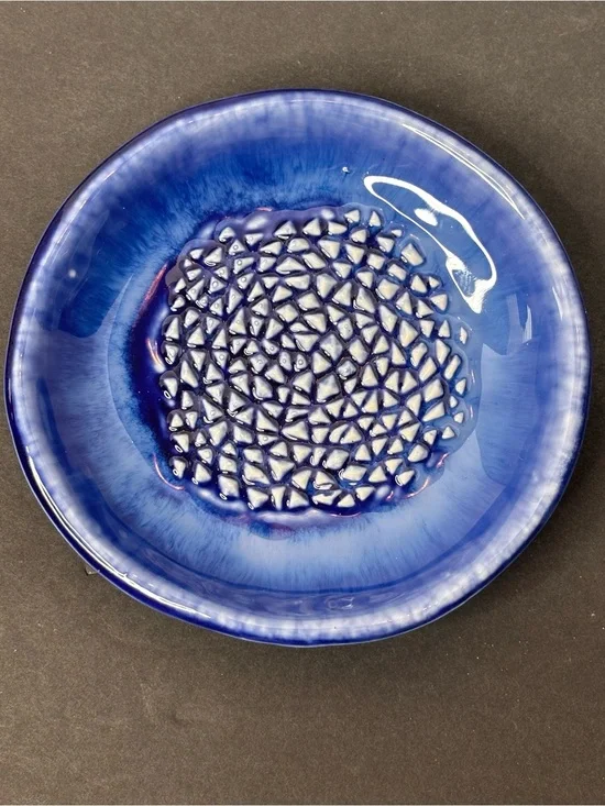 Bon Cera Stoneware Zester Grater Plate Rasp Bowl Garlic Spice Lemon Blue & White