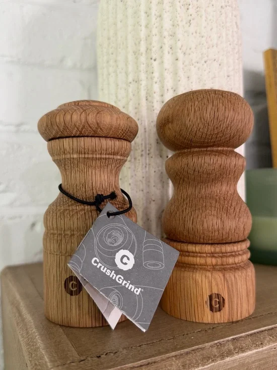 CrushGrind Wooden Salt & Pepper Grinder Mill Set Natural Wood New w/ Tags