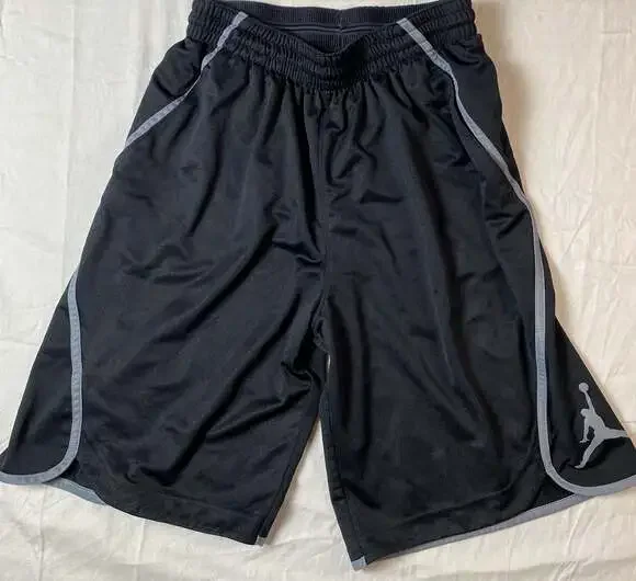 Jordan Dri-FIT Basketball Shorts Black with Grey Piping Men's Size Large (1278)