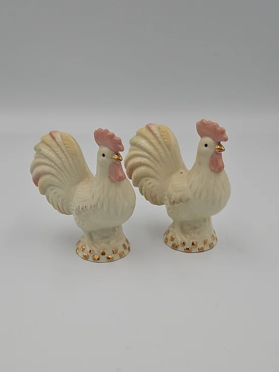 Chicken Salt And Pepper Shakers