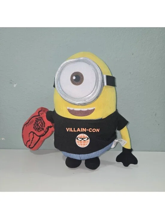 Universal Studios Despicable Me Minion Mayhem Villain-Con Stuart 14