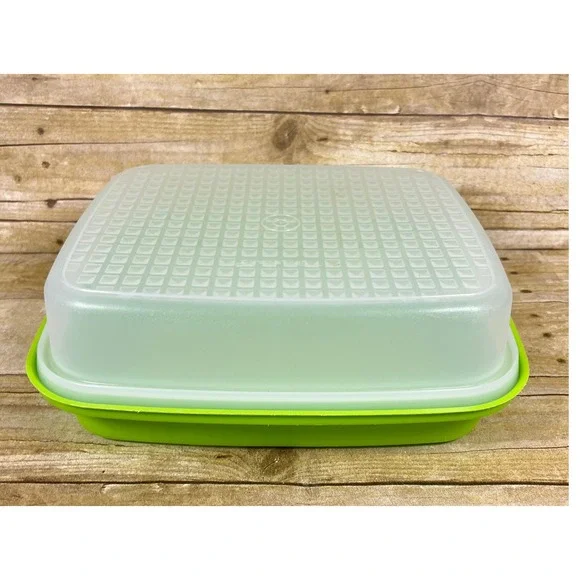 Tupperware Season-Serve Large  Marinating Container  Lime Green 1294-8 10