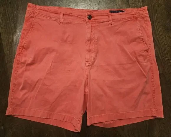 Vineyard Vines Shorts Mens 40 Pink Salmon, Solid Flat Front, Chino, Bermuda