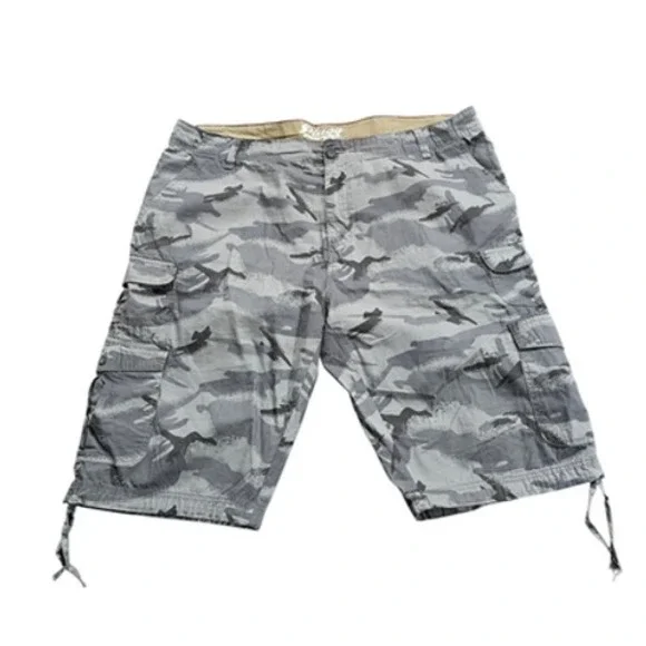 Plugg Men's Size 44‎ Gray Camouflage Cargo Shorts Drawstring Hem Relaxed Fit