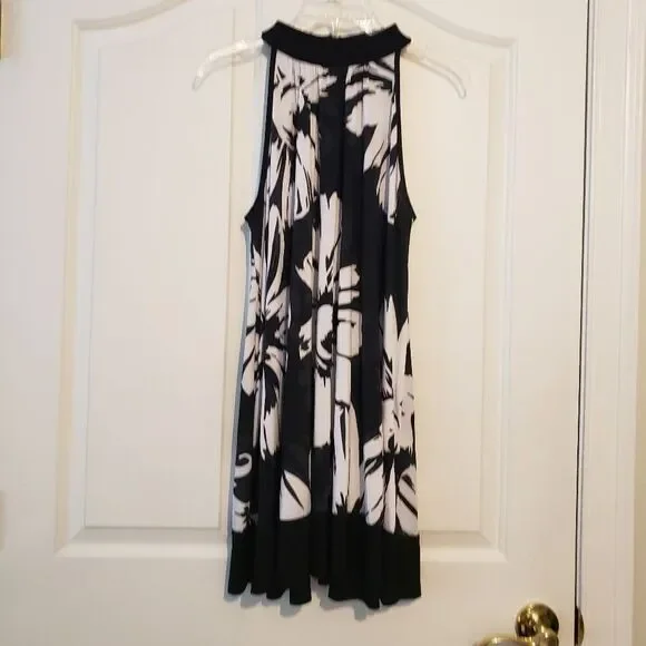 Geri C. Floral Tunic Top Short Dress