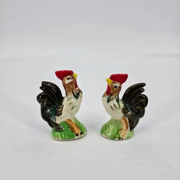 Vintage Rooster Salt & Pepper Shakers Hand-Painted Ceramic‎ Farm Chickens Japan