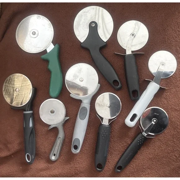 Mama Mia 9 Various Pizza Cutters Used 2 Stainless Steel 1 made in Italy Pot Luck