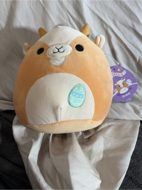 Squishmallows Grant the Goat Plush - Cream & Tan
