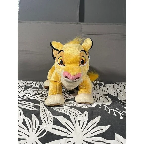 Disney Store Lion King Young Simba Plush Stuffed Animal Toy NWT New With Tags