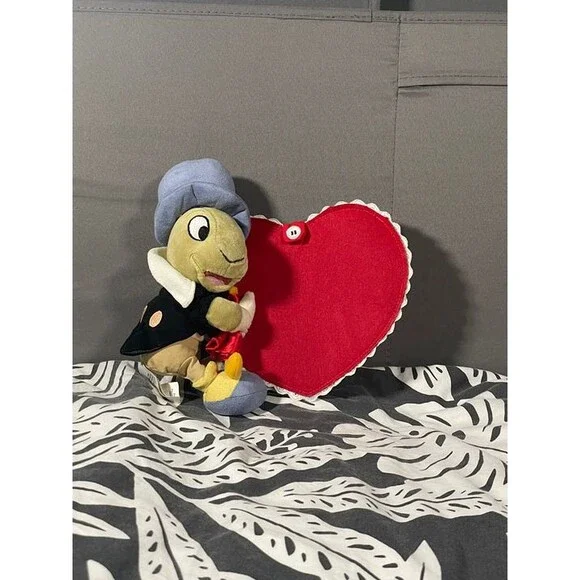 Disney Store Jiminy Cricket Plush with Heart Valentines Card Holder NWT New Tags