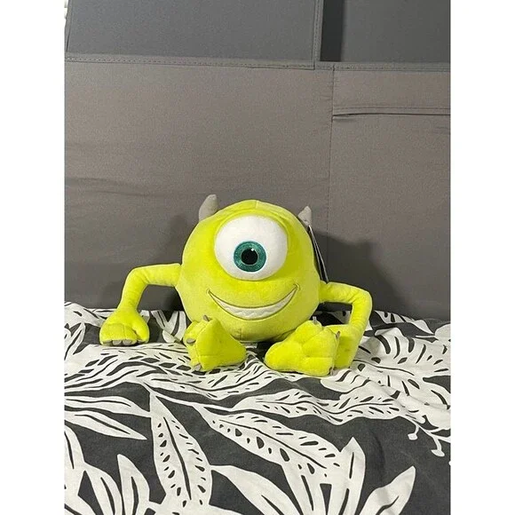 Disney Store Mike Wazowski Plush Toy Pixar Monsters Inc NWT New with Tags